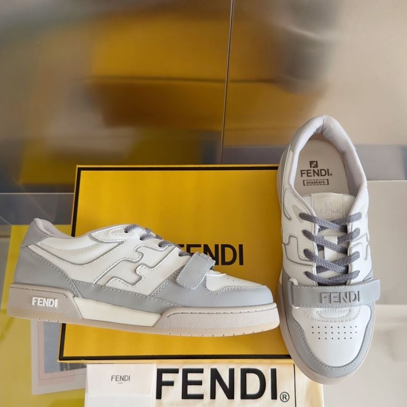 Fendi Low Shoes